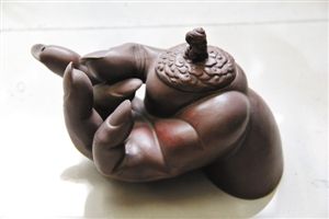 手造型壶。 手造型壶。