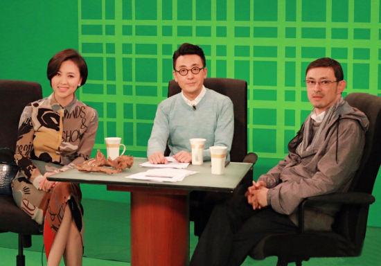 沐莲堂主人郭雪录制《锵锵三人行》 沐莲堂主人郭雪录制《锵锵三人行》