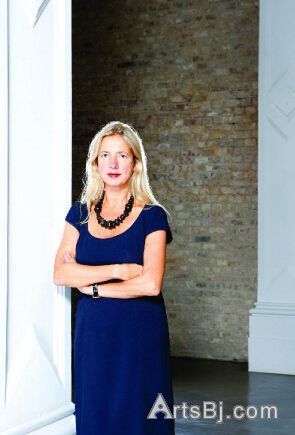 全球资深策展人给未来策展人的7个建议 伊沃纳·博拉维克(Iwona Blazwick) 伦敦白教堂美术馆总监 “调查、调查、再调查。理解你所工作的文化背景,了解你所合作的机构性质。” 全球资深策展人给未来策展人的7个建议 伊沃纳·博拉维克(Iwona Blazwick) 伦敦白教堂美术馆总监 “调查、调查、再调查。理解你所工作的文化背景,了解你所合作的机构性质。”