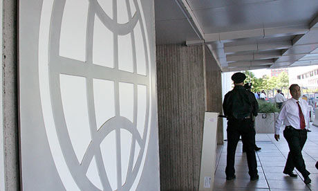 世行养老基金投资于烟草企业