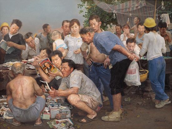 忻东旺《消夏》,210×280cm,布面油彩,2009年 忻东旺对人物的深刻理解、同情直到悲悯,全都来自于他自身的经验。他的艺术中有一种民间式的幽默,但这种幽默并没有改变他的艺术作品本身具有的深刻的悲剧性。 忻东旺《消夏》,210×280cm,布面油彩,2009年 忻东旺对人物的深刻理解、同情直到悲悯,全都来自于他自身的经验。他的艺术中有一种民间式的幽默,但这种幽默并没有改变他的艺术作品本身具有的深刻的悲剧性。