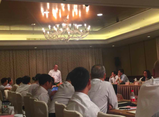 一个漫长的会议过后，我觉得，宋卫平好像没有怎么变化。