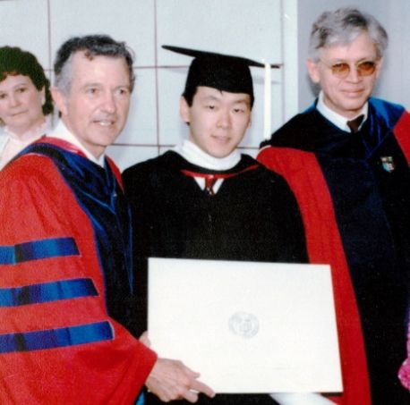 星野佳路康奈尔大学毕业照