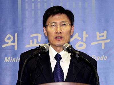 韩国外交部前部长尹永宽