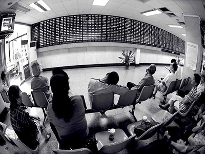 贵州茅台：53度飞天茅台自营体系零售价由1499元/瓶调整为1539元/瓶