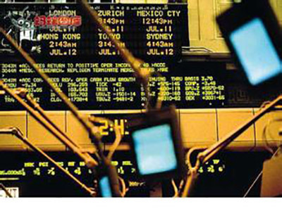 1.3亿元巴菲特午餐回归！首次引入“明星夫妻”，藏着什么算盘？ | 北美前哨