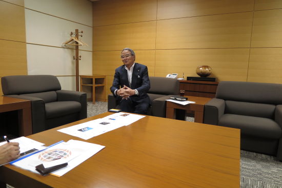 图为图为龟甲万社长堀切功章