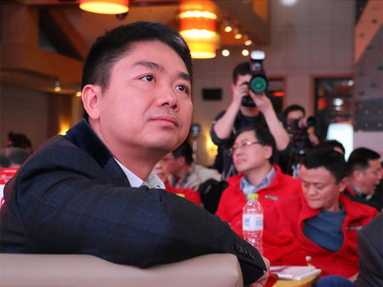 刘强东和马云很"近"