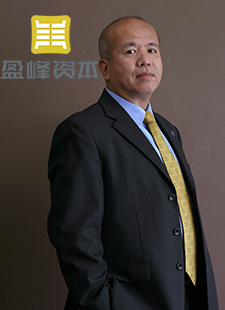 盈峰资本投资总监张志峰