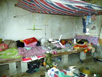 南大洼矿区的一处矿工宿舍