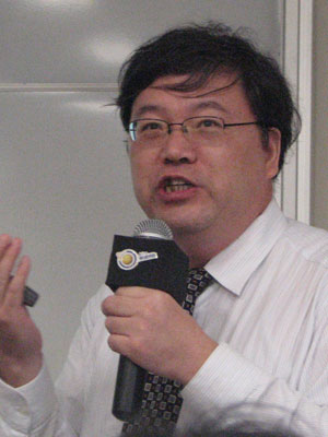 文:复旦大学管理学院产业经济系主任芮明杰_会