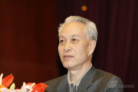 图文:钱学森秘书涂元季少将发表主题演讲_会议