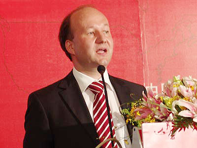 图文:波士顿咨询公司项目经理Michael Meyer发