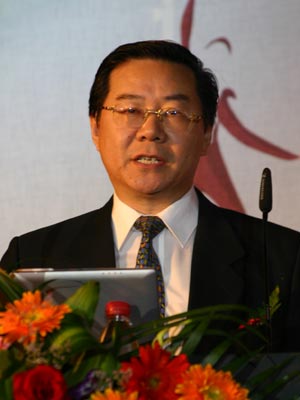 图文:中国人民大学商学院教授杨杜_会议讲座