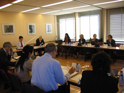 ͼ�ģ��߽̹���������ֳ�