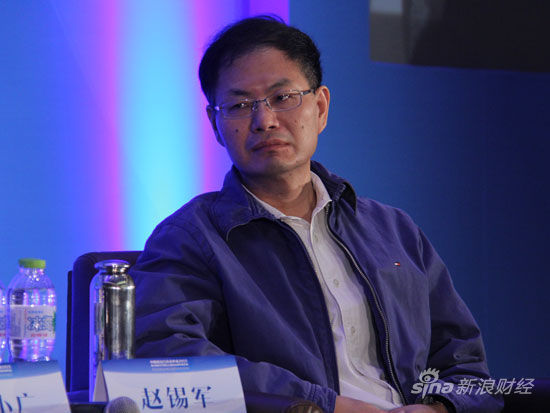 人民大学财政金融学院副院长