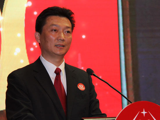 北京举行。上图为上海市长宁区人民法院立案