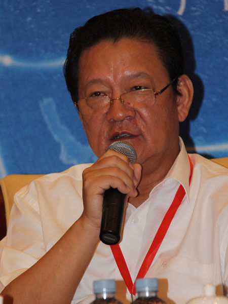 广西投资集团有限公司董事长冯柳江