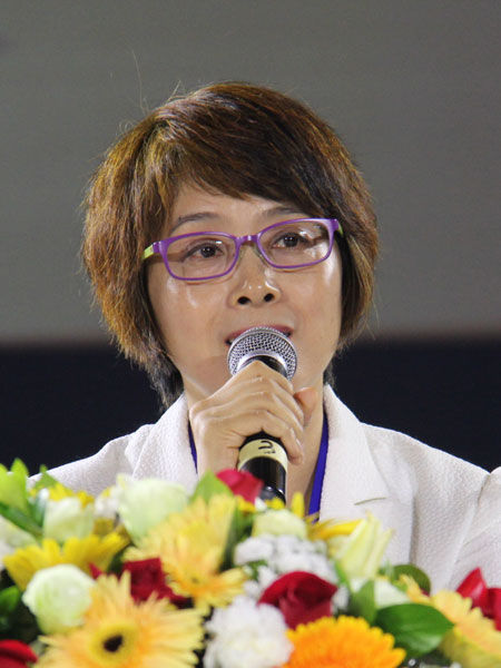 “2015财富CEO峰会”于10月21日-22日在厦门市举行。上图为厦门大学管理学院教授赵蓓。(图片来源:新浪财经)
