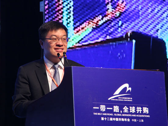 “2015(第十二届)中国并购年会”于11月4日-5日在上海召开。上图为中国并购公会轮值主席、尚融资本管理合伙人、总裁尉立东。(图片来源：新浪财经)