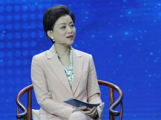 图文:阳光媒体集团主席杨澜