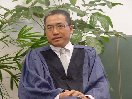 华侨城地产有限公司陈剑谈中国EMBA发展_M