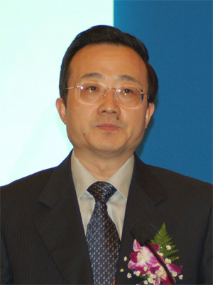 中国期货业协会会长刘志超_期市要闻