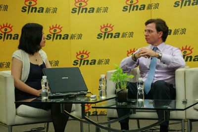 家乐福全球总裁杜哲睿谈抵制事件及地震捐款