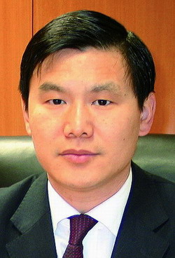 闫峰:qdii对投资者有利