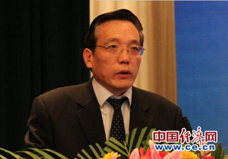 刘世锦不再担任国务院发展研究中心副主任职务