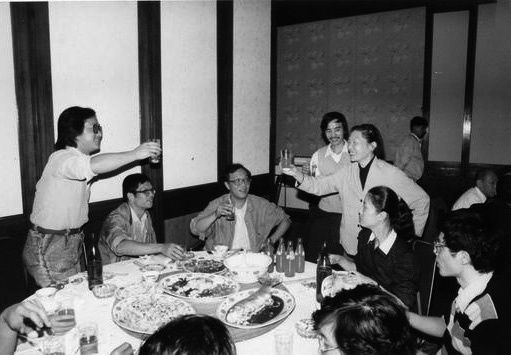 左起:吴亮、蒋原伦、史铁生、李锐、茹志鹃、王安忆、陈村 左起:吴亮、蒋原伦、史铁生、李锐、茹志鹃、王安忆、陈村