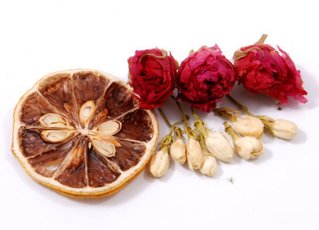 玫瑰花茶最适合女性 玫瑰花茶最适合女性