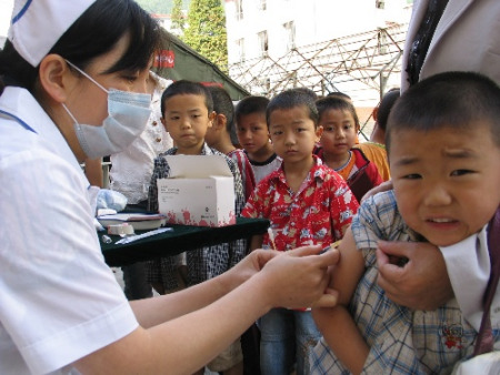 接种疫苗是预防传染病的重要手段(资料图) 接种疫苗是预防传染病的重要手段(资料图)