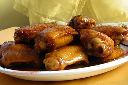 微波炉简易食谱:烤鸡翅(资料图) 微波炉简易食谱:烤鸡翅(资料图)