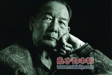 “在深圳真正打开局面的,是梁湘。” “在深圳真正打开局面的,是梁湘。”