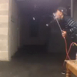 史上最牛逼的抽烟绝技