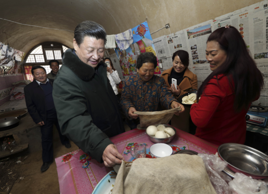 离刘金莲家不远,是吕侯生家。习近平当年在他家也住过一段时间。 离刘金莲家不远,是吕侯生家。习近平当年在他家也住过一段时间。