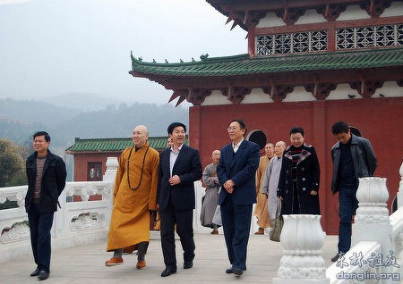 <em>张乐斌被查</em>,是因牵连令计划?_手机新浪网