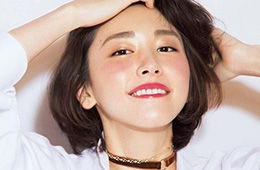 你的红唇太简单了 现在流行亲吻红唇妆