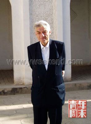 德国汉学家顾彬称中国当代作家不懂语言