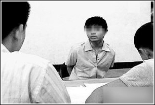 16岁少年杀父弑母(图)