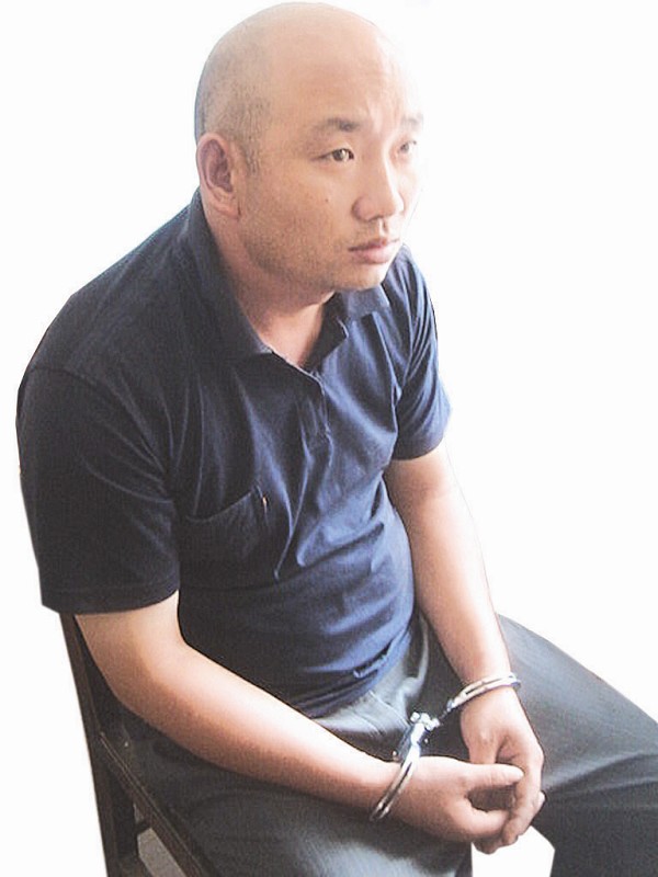 一唱一和亲兄弟来贩毒