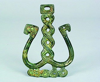 使用者具蒙古人种特征 曲刃剑东北古族的利器