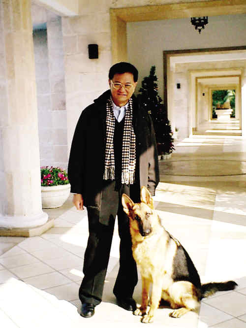 彭磷基:香港人在广州养老(1)