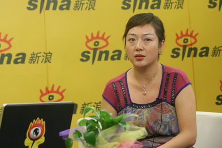 前驻港部队司令部女兵谈驻港部队军营往事