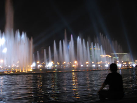 洛阳:南湖音乐喷泉