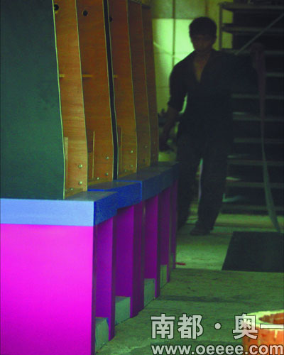 合法游戏厂家狂造老虎机 散布番禺