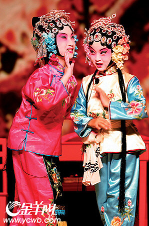 并在戏曲采风栏目多次展播宝安区少儿京剧表