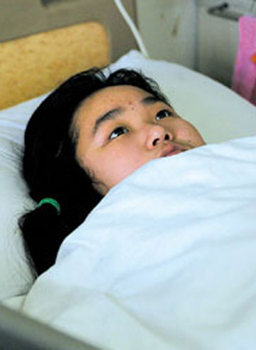 <em>孝女</em>捐肾救父高考加20分 破格加分终圆大学梦