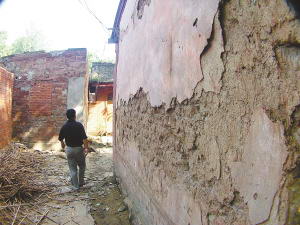 河南卢氏官场生态重建:卖官案曾使干群关系恶